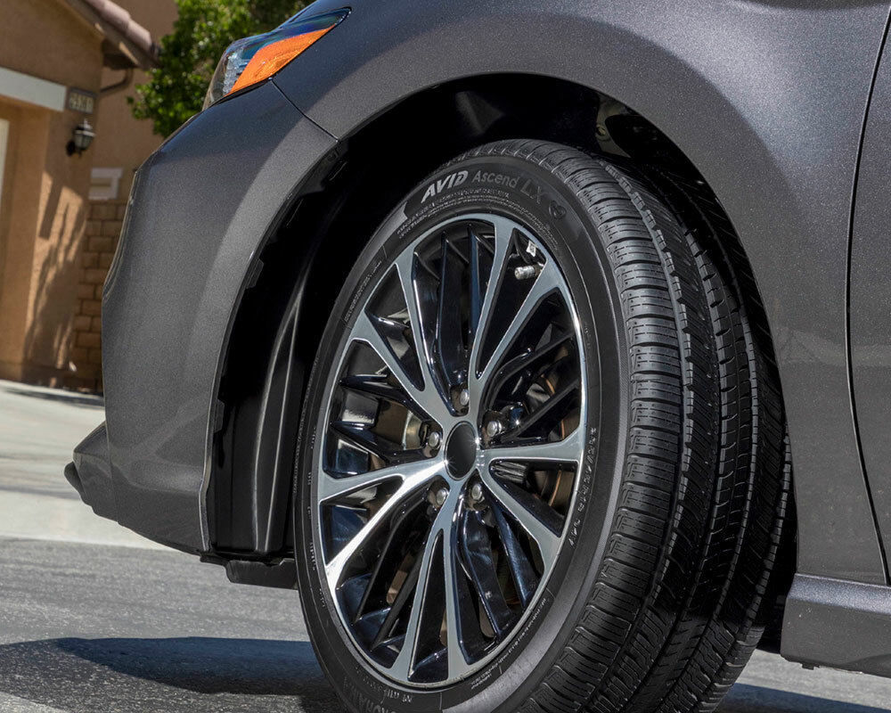Yokohama Truck | Yokohama Tire's New All-Season AVID Ascend LX™…