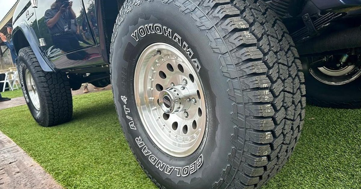 カーペンター　γ45-160 ディアブロ Yokohama Tire | Yokohama Tire's GEOLANDAR A/T4® on Toyota Tundras vs.…